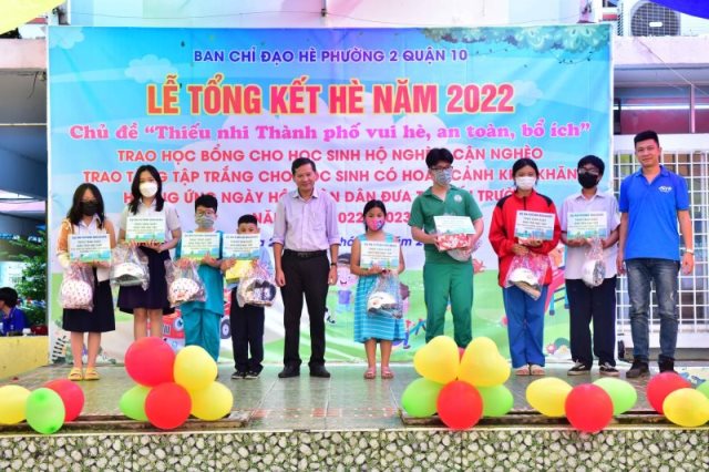 Trao Tặng Học Bổng Đến Trẻ Em Mồ Côi Vì Dịch Bệnh Covid-19 (C278)