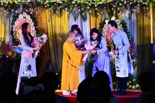 Truyền Bá Đạo Phật Bằng Âm Nhạc Kỳ 2 (C276-2)