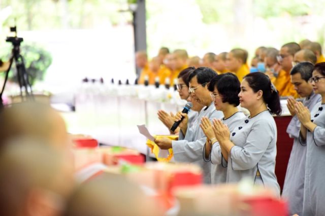 Cúng Dường Trường Hạ Các Tỉnh Miền Đông Nam Bộ (C286)