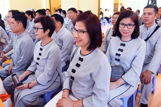 Cúng Dường Trường Hạ Các Tỉnh Miền Đông Nam Bộ (C286)