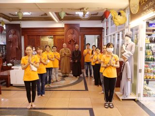 Hỗ Trợ Áo Thun Cho Các Khóa Tu Của Chùa Giác Ngộ (C241)