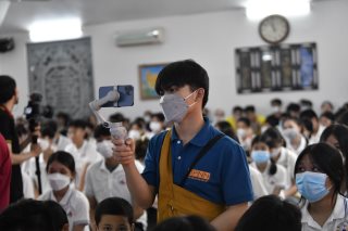 Hỗ Trợ Áo Thun Cho Các Khóa Tu Của Chùa Giác Ngộ (C241)