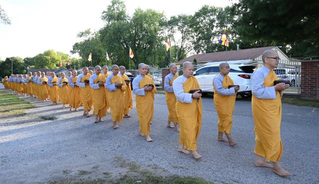 Chùa An Lạc, Indiana, Hoa Kỳ long trọng tổ chức Đại lễ An vị Thánh Tổ Kiều Đàm Di và chư Thánh Ni vào lúc 18h ngày 09/9/2023