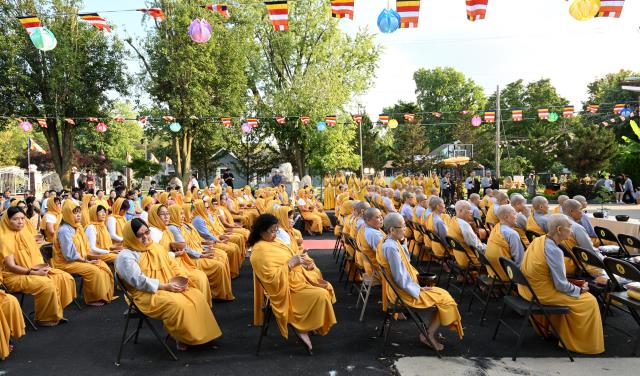 Chùa An Lạc, Indiana, Hoa Kỳ long trọng tổ chức Đại lễ An vị Thánh Tổ Kiều Đàm Di và chư Thánh Ni vào lúc 18h ngày 09/9/2023