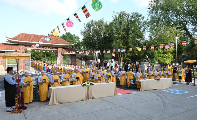 Chùa An Lạc, Indiana, Hoa Kỳ long trọng tổ chức Đại lễ An vị Thánh Tổ Kiều Đàm Di và chư Thánh Ni vào lúc 18h ngày 09/9/2023