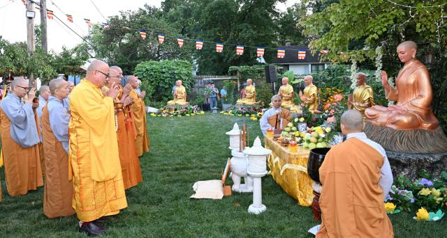 Chùa An Lạc, Indiana, Hoa Kỳ long trọng tổ chức Đại lễ An vị Thánh Tổ Kiều Đàm Di và chư Thánh Ni vào lúc 18h ngày 09/9/2023