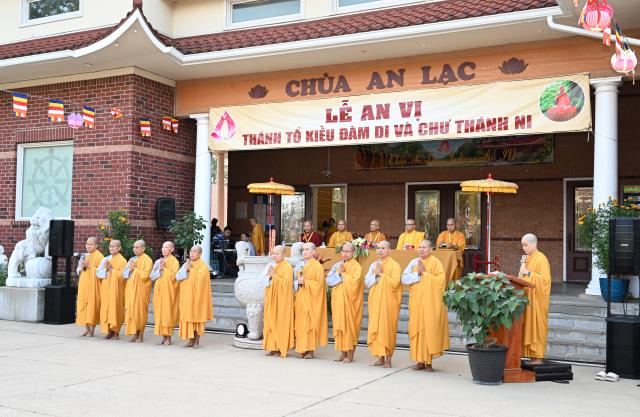 Chùa An Lạc, Indiana, Hoa Kỳ long trọng tổ chức Đại lễ An vị Thánh Tổ Kiều Đàm Di và chư Thánh Ni vào lúc 18h ngày 09/9/2023
