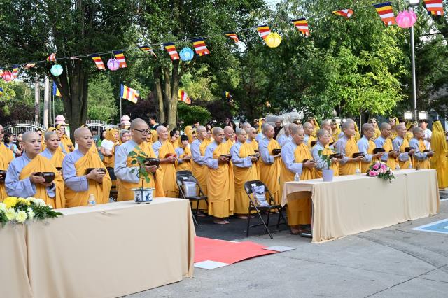Chùa An Lạc, Indiana, Hoa Kỳ long trọng tổ chức Đại lễ An vị Thánh Tổ Kiều Đàm Di và chư Thánh Ni vào lúc 18h ngày 09/9/2023