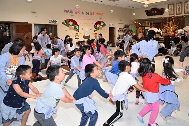 Khóa Tu Thiếu Nhi Mùa Hè 2023 Tại Chùa Đức Viên, San Jose, Hoa Kỳ