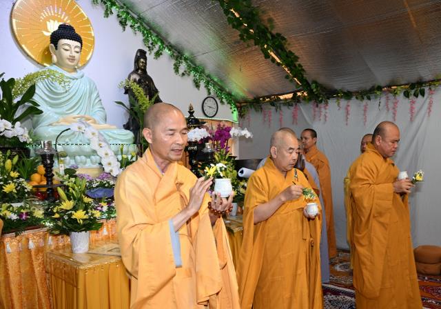 Trang nghiêm Tịnh nghiệp Đạo tràng - An cư kiết hạ chư Tôn đức Tăng, Ni miền Bắc California tại Tu viện Huyền Không, San Jose, Hoa Kỳ