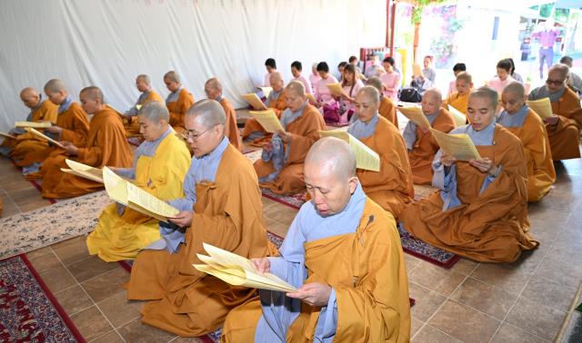 Trang nghiêm Tịnh nghiệp Đạo tràng - An cư kiết hạ chư Tôn đức Tăng, Ni miền Bắc California tại Tu viện Huyền Không, San Jose, Hoa Kỳ