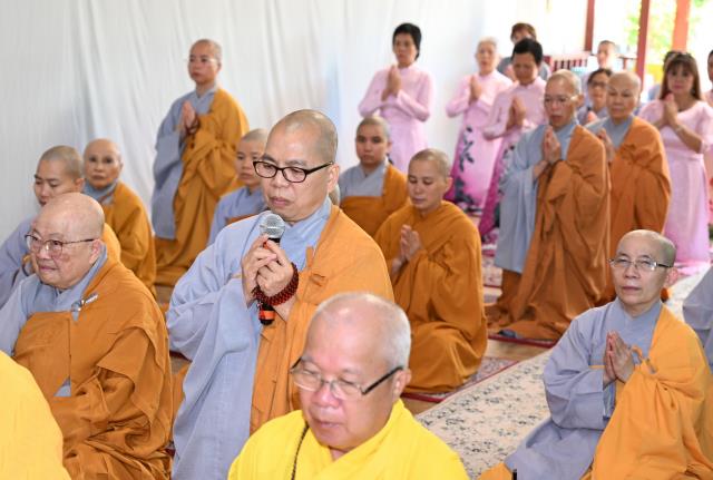 Trang nghiêm Tịnh nghiệp Đạo tràng - An cư kiết hạ chư Tôn đức Tăng, Ni miền Bắc California tại Tu viện Huyền Không, San Jose, Hoa Kỳ