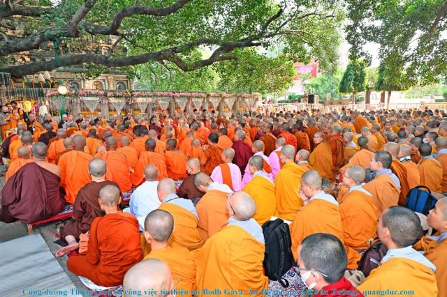Hành hương chiêm bái Phật tích Ấn Độ và Nepal 2023 - Cúng dường Thiên Tăng và công việc từ thiện tại Bodh Gaya, Ấn Độ