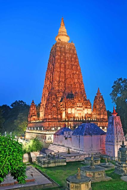 Hành Hương Chiêm Bái Phật Tích Ấn Độ Và Nepal 2023 - Cúng Dường Thiên Tăng Và Công Việc Từ Thiện Tại Bodh Gaya, Ấn Độ