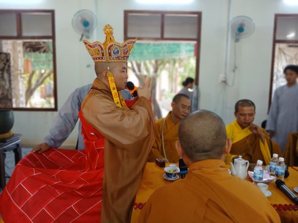 Giỗ Tổ khai sơn và đặt đá trùng tu chùa Viên Ngộ