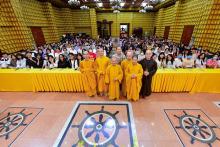 TT. Thích Nhật Từ tư vấn tâm lý cho gần 200 sĩ tử trước kỳ thi tốt nghiệp trung học phổ thông quốc gia năm 2022