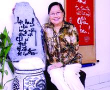 Còn gặp nhau thì hãy cứ cười