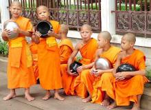 Thái Lan: Các nhà sư dạy nam tính cho người đồng giới