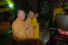 Thầy Tuệ Sỹ, thầy Lê Mạnh Thát cùng đến thọ tang cố HT. Thích Minh Châu