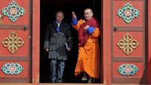Putin lên chùa