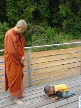 Hạt bồ đề chú điệu gieo