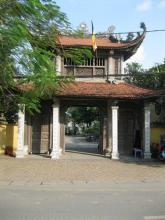 Chùa Tảo Sách và chùa Vạn Niên trên phố Vệ Hồ