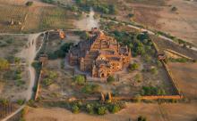 Ngôi Già lam Cổ tự Dhammayangyi, Bagan