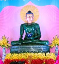 Thanh Hóa: Khai mạc triển lãm, chiêm bái Tôn tượng Phật ngọc hòa bình thế giới tại Chùa Khánh Quang.