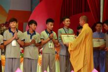 Thanh Hóa: Bế mạc khóa tu Phật giáo với tuổi trẻ lần VIII – năm 2016
