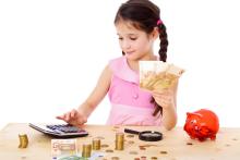 Cuộc đời này có nên 'cày cuốc' dành tiền tài cho con cái ?
