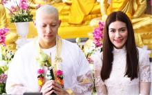 Nam diễn viên hàng đầu Thái Lan Mark Prin Suparat vừa xuống tóc xuất gia