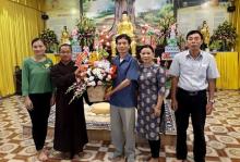 Mặt trận tỉnh Nghệ An thăm các chùa nhân mùa Vu lan
