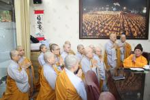 TP.Hồ Chí Minh: Phân ban ni giới trung ương chúc tết các cấp chính quyền