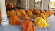 Khánh Hòa: Tăng Ni thị xã Ninh Hòa bố-tát cuối năm Mậu Tuất