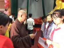 Thái Bình: Các chùa tặng quà Trung thu cho thiếu nhi
