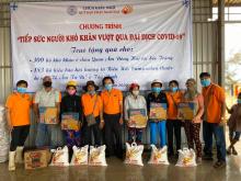 Sóc Trăng: Quỹ Đạo Phật Ngày Nay Tặng 3 Tấn Gạo & 300 Thùng Mì Cho Người Có Hoàn Cảnh Khó Khăn