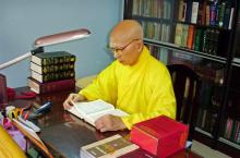 KÍNH LẠY GIÁC LINH ÔN - HÒA THƯỢNG thượng PHƯỚC hạ SƠN GIÁO THỌ DẠY LUẬT CHO KHÓA 3 - VẠN HẠNH