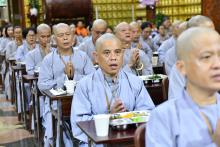 Chùm ảnh: Ăn cơm trong chánh niệm chiều ngày 14/09/2020
