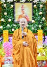 HT. Thích Thiện Nhơn viếng thăm và thắp hương tưởng niệm cố HT. Thích Thiện Huệ