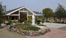 Màu nhiệm ngôi chùa Việt an toàn trong rừng lửa Vacaville, Hoa Kỳ