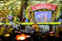 Chùa Giác Ngộ: Đêm hoa đăng nhân kỷ niệm Ngày Thái tử Tất-đạt-đa xuất gia