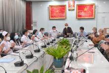 Tiếp sức cho tuyến đầu: Giáo hội TP.HCM thăm và tặng quà tại Bệnh viện Chợ Rẫy