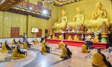Thanh lọc tâm qua nghi thức sám hối định kỳ tại chùa Giác Ngộ