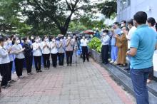 10 tình nguyện viên Phật giáo hoàn thành nhiệm vụ tại Bệnh viện Dã chiến số 10