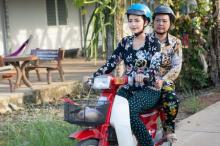 Câu chuyện đôi dép của mẹ Hoa hậu Ngọc Châu